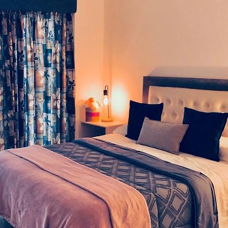 Mendoza Suites 3 -Parking Disponible- Kültér fotó